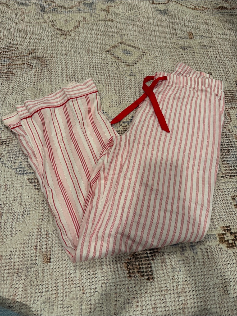 Victoria’s Secret pajama set - Picture 6 of 6